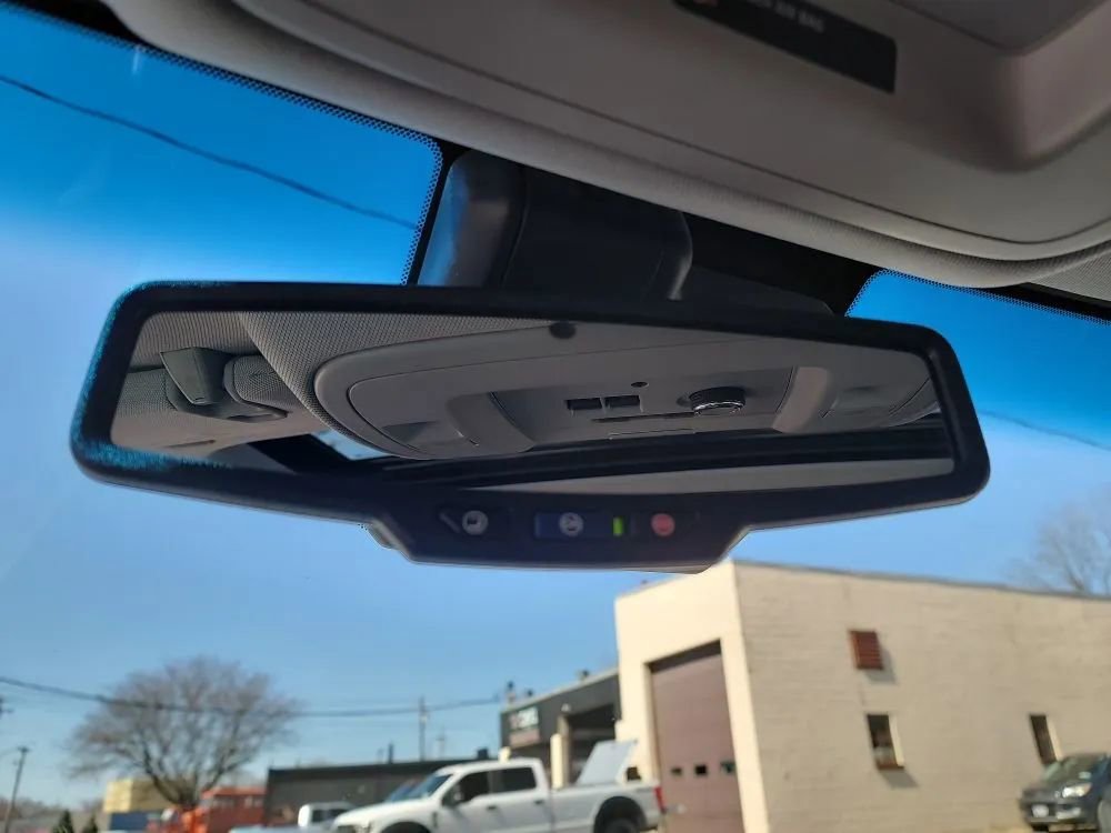 Used 2020 GMC Yukon XL SLT w/ Open Road Package image 19