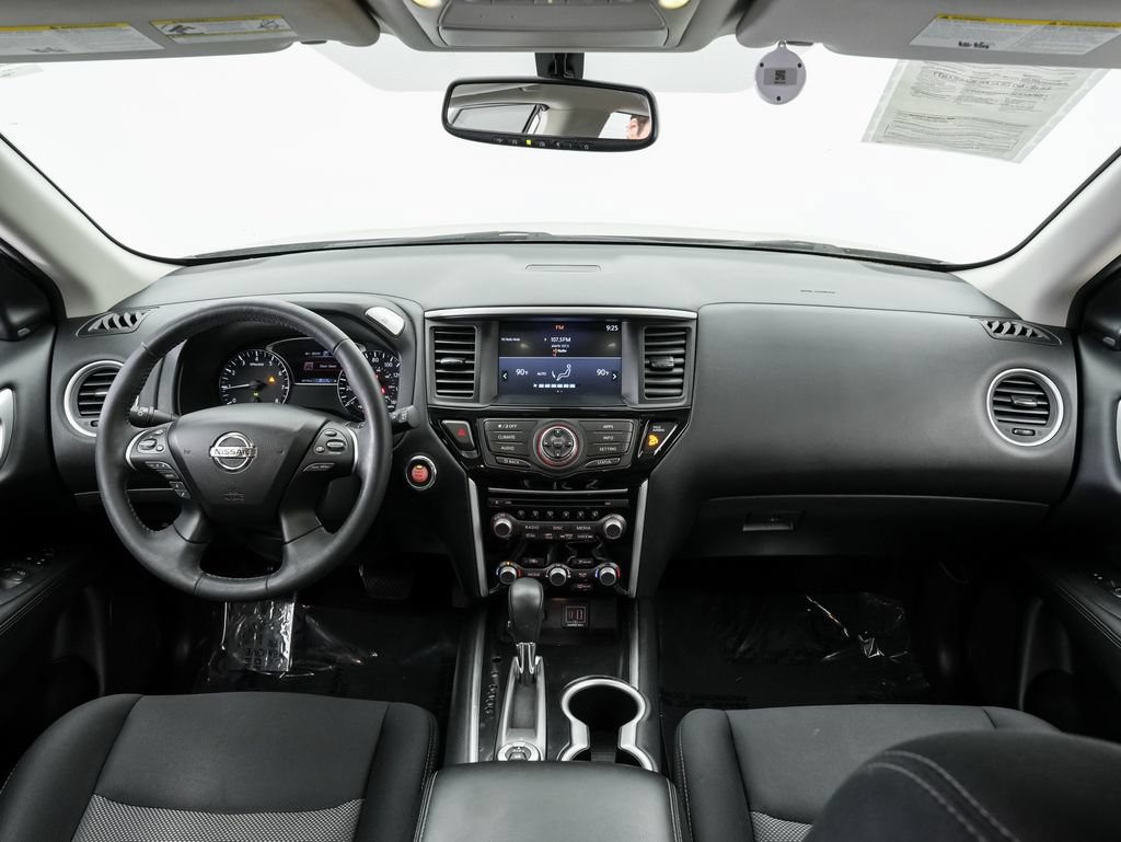 Used 2019 Nissan Pathfinder SV AWD/4WD image 20