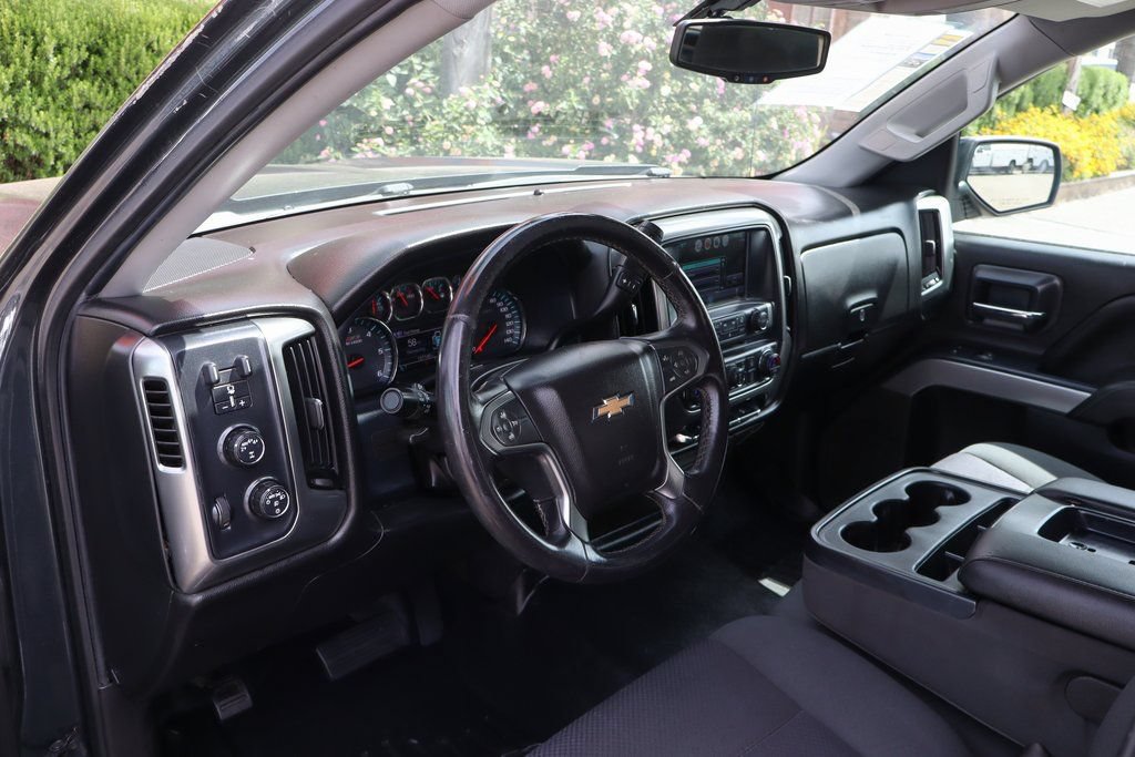 Used 2018 Chevrolet Silverado 1500 LT w/ All Star Edition AWD/4WD image 16