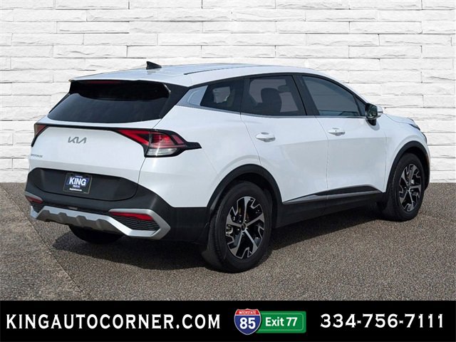 Used 2024 Kia Sportage EX image 5