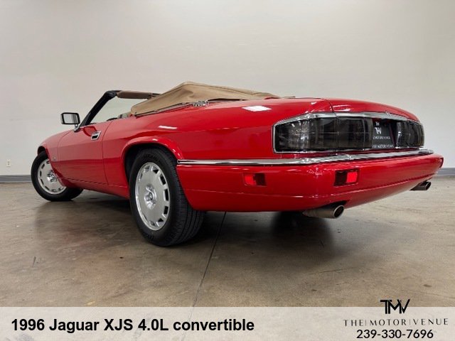 Used 1996 Jaguar XJS 4.0 Convertible RWD image 9
