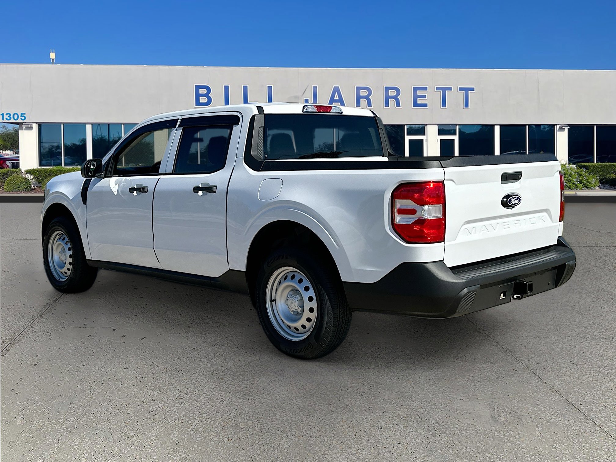 Certified 2025 Ford Maverick XL w/ Equipment Group 102A image 5