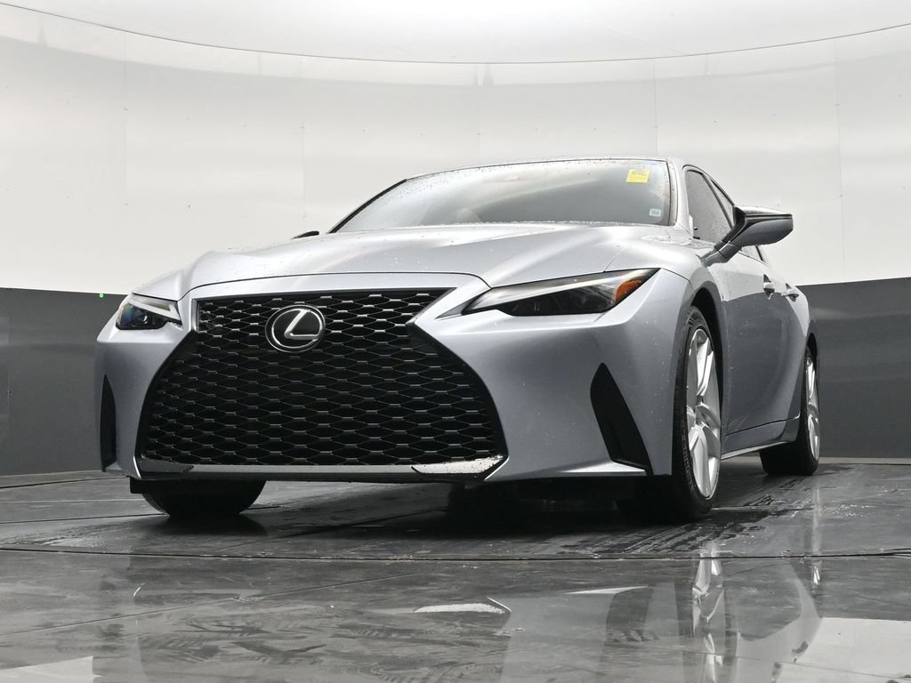 Used 2021 Lexus IS 300 w/ Accessory Package RWD image 27