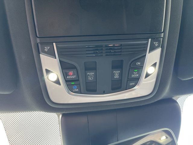 Used 2023 Acura RDX A-Spec AWD/4WD image 32