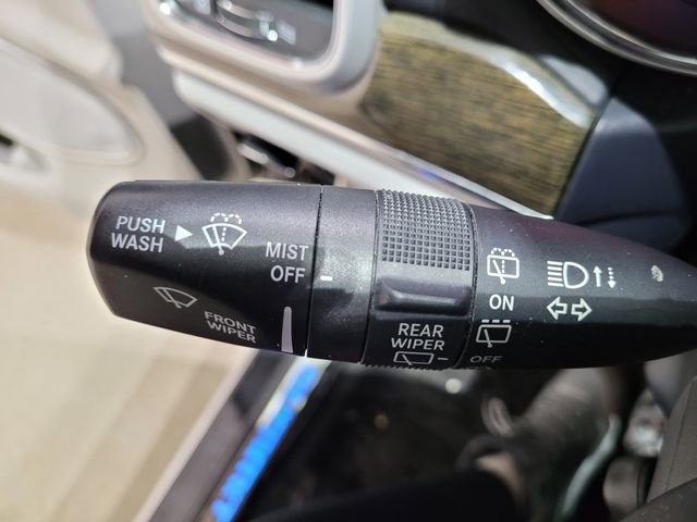 Used 2018 Jeep Grand Cherokee Summit image 49