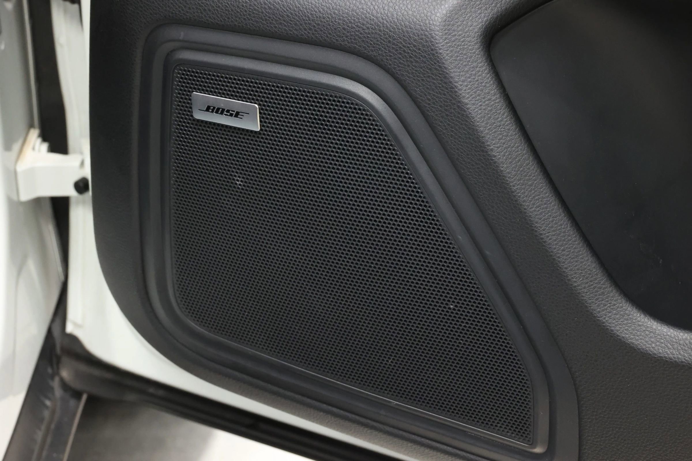 Used 2022 Porsche Macan image 73