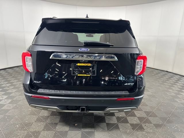 Used 2022 Ford Explorer XLT w/ Equipment Group 202A image 4