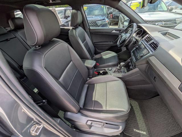 Used 2021 Volkswagen Tiguan SE R-Line AWD/4WD image 21