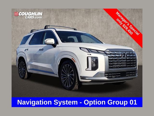 Used 2023 Hyundai Palisade Calligraphy image 1