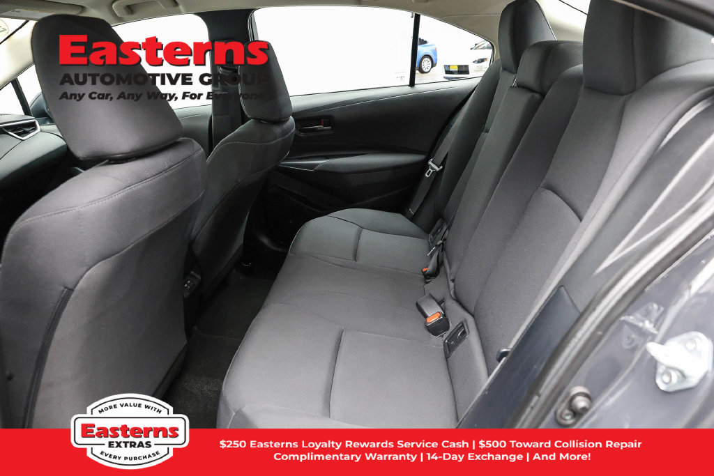 Used 2024 Toyota Corolla LE FWD image 21