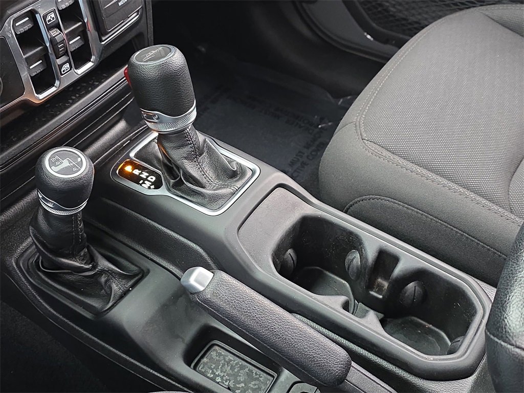 Used 2022 Jeep Gladiator Willys image 27