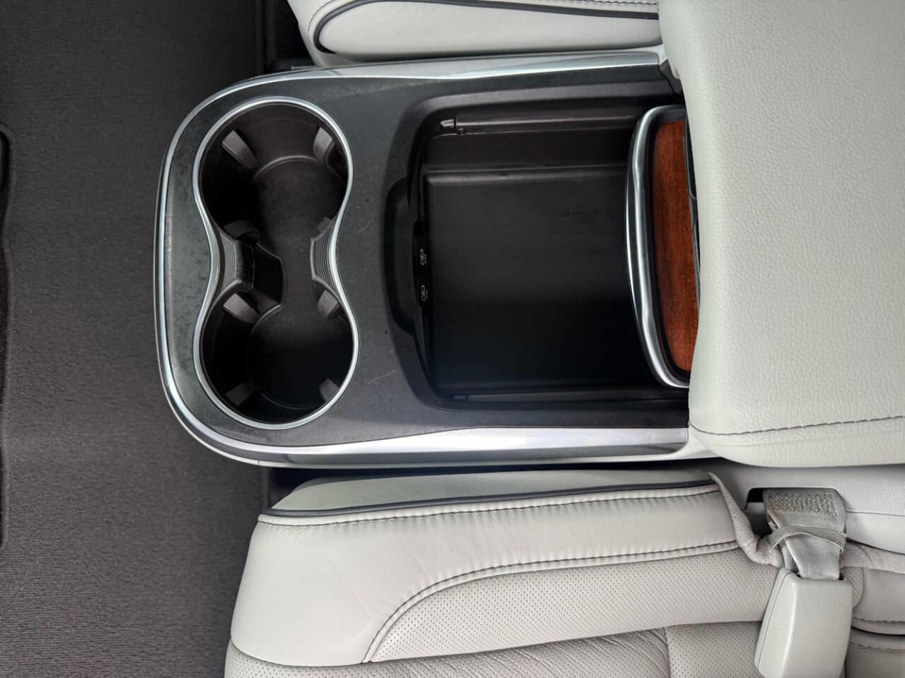 Used 2017 Acura MDX SH-AWD w/ Advance Package image 22