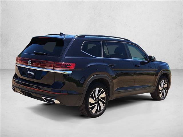 Used 2025 Volkswagen Atlas SE FWD image 5