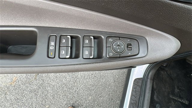 Used 2020 Hyundai Santa Fe SEL image 23