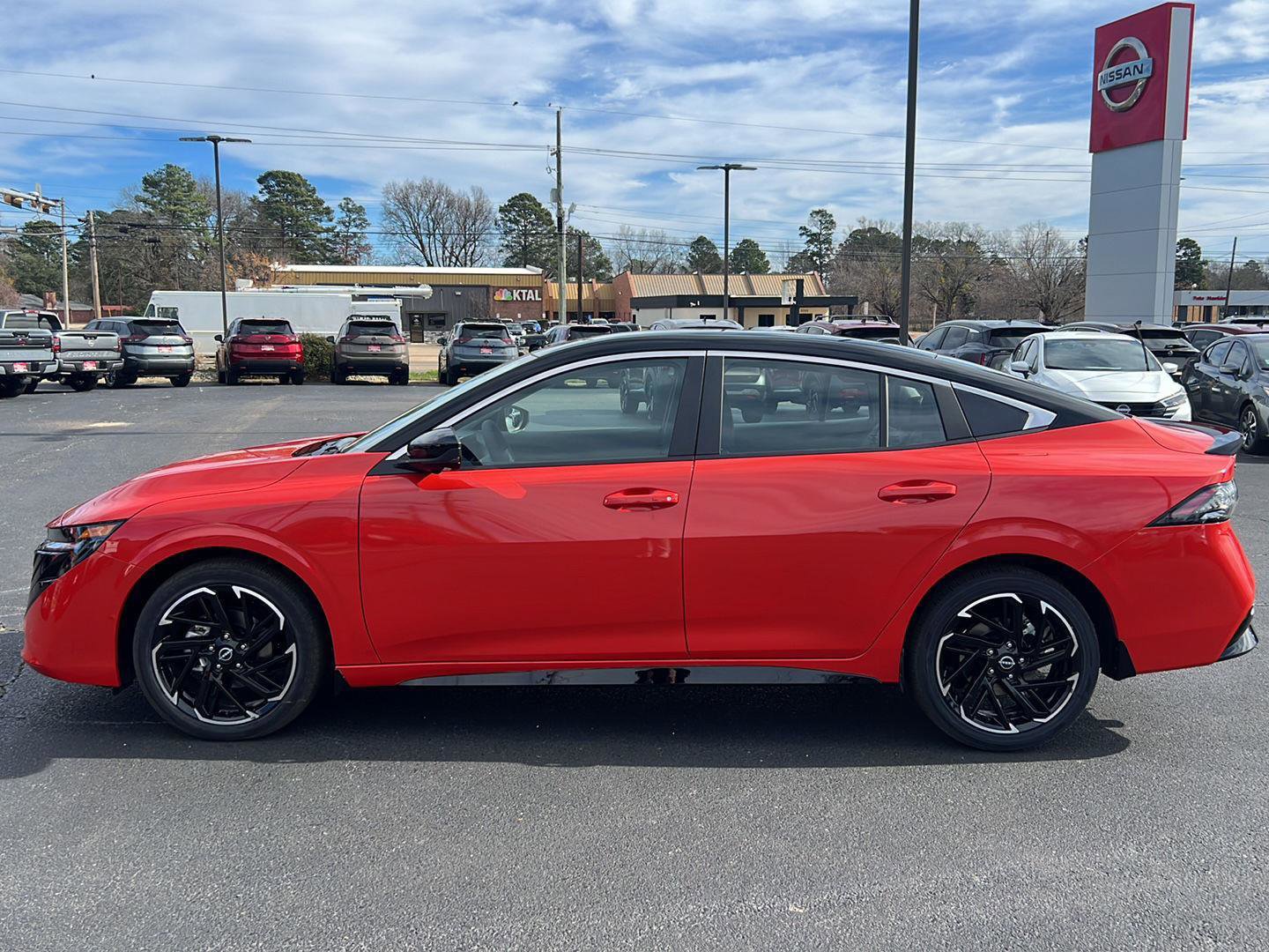 New 2026 Nissan Sentra SR w/ SR Premium Package image 8