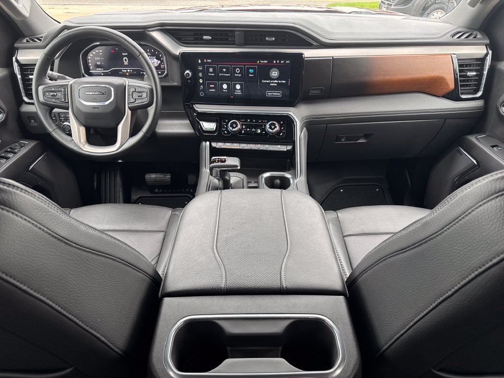 Certified 2024 GMC Sierra 1500 Denali w/ Denali Reserve Package AWD/4WD image 23
