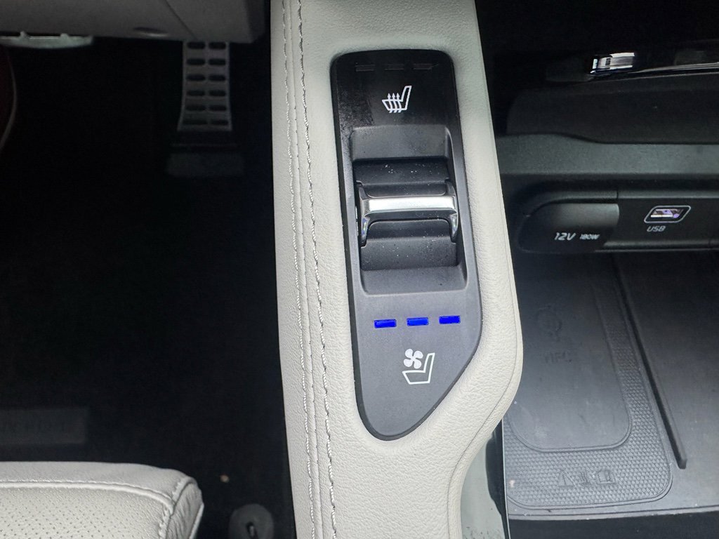 Used 2024 Kia Telluride SX image 22