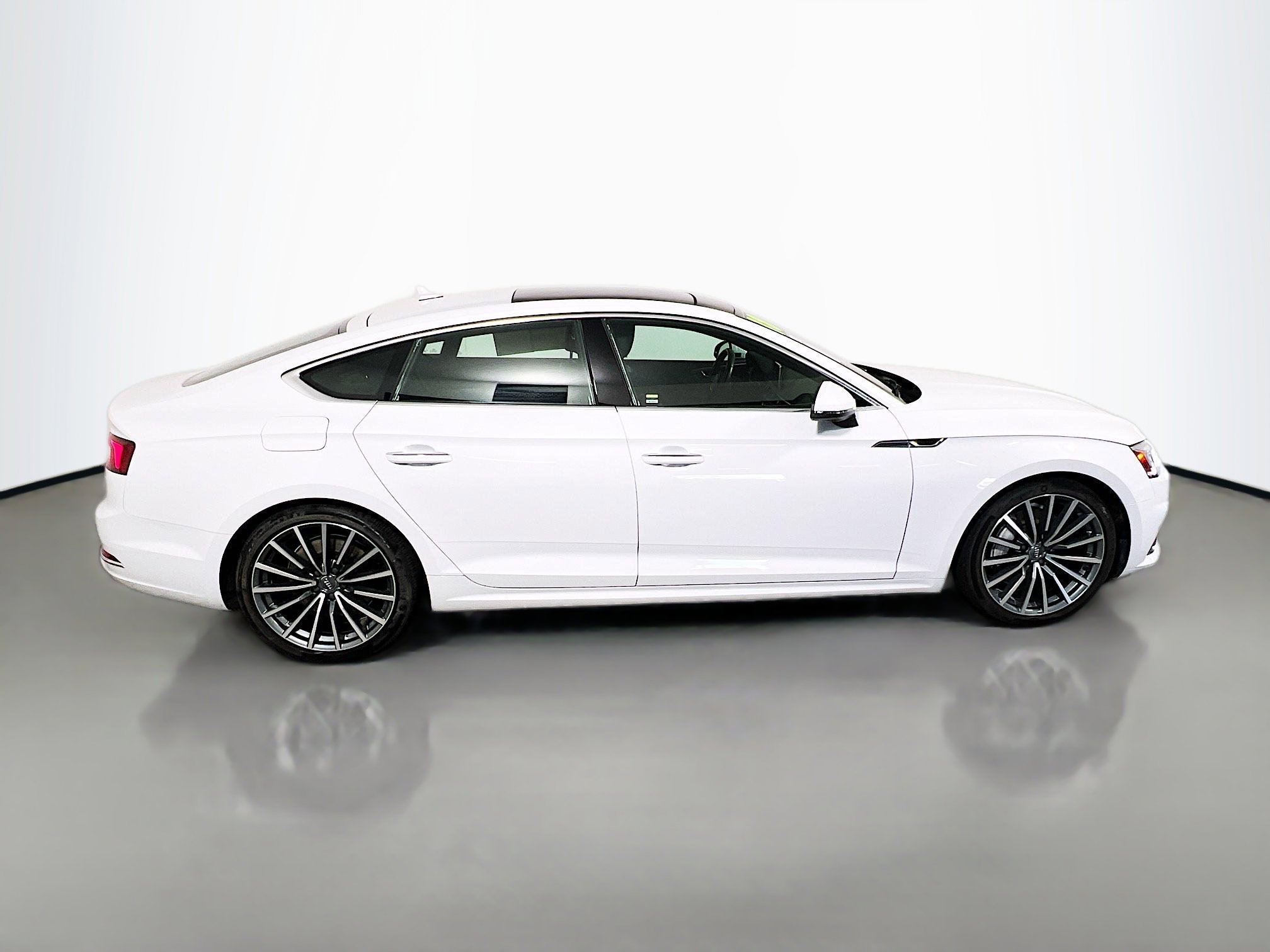 Used 2018 Audi A5 2.0T Prestige AWD/4WD image 3