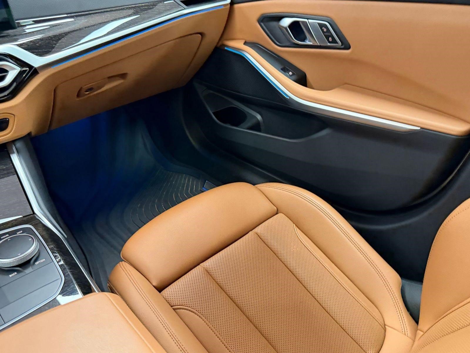 Certified 2023 BMW 330i xDrive Sedan w/ Driving Assistance Package image 25