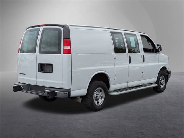 Used 2024 Chevrolet Express 2500 Work Van w/ Driver Convenience Package image 4
