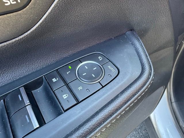 Used 2024 Toyota Grand Highlander Limited image 18