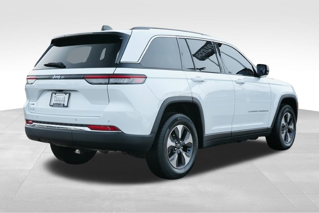 Used 2022 Jeep Grand Cherokee Limited 4xe image 8