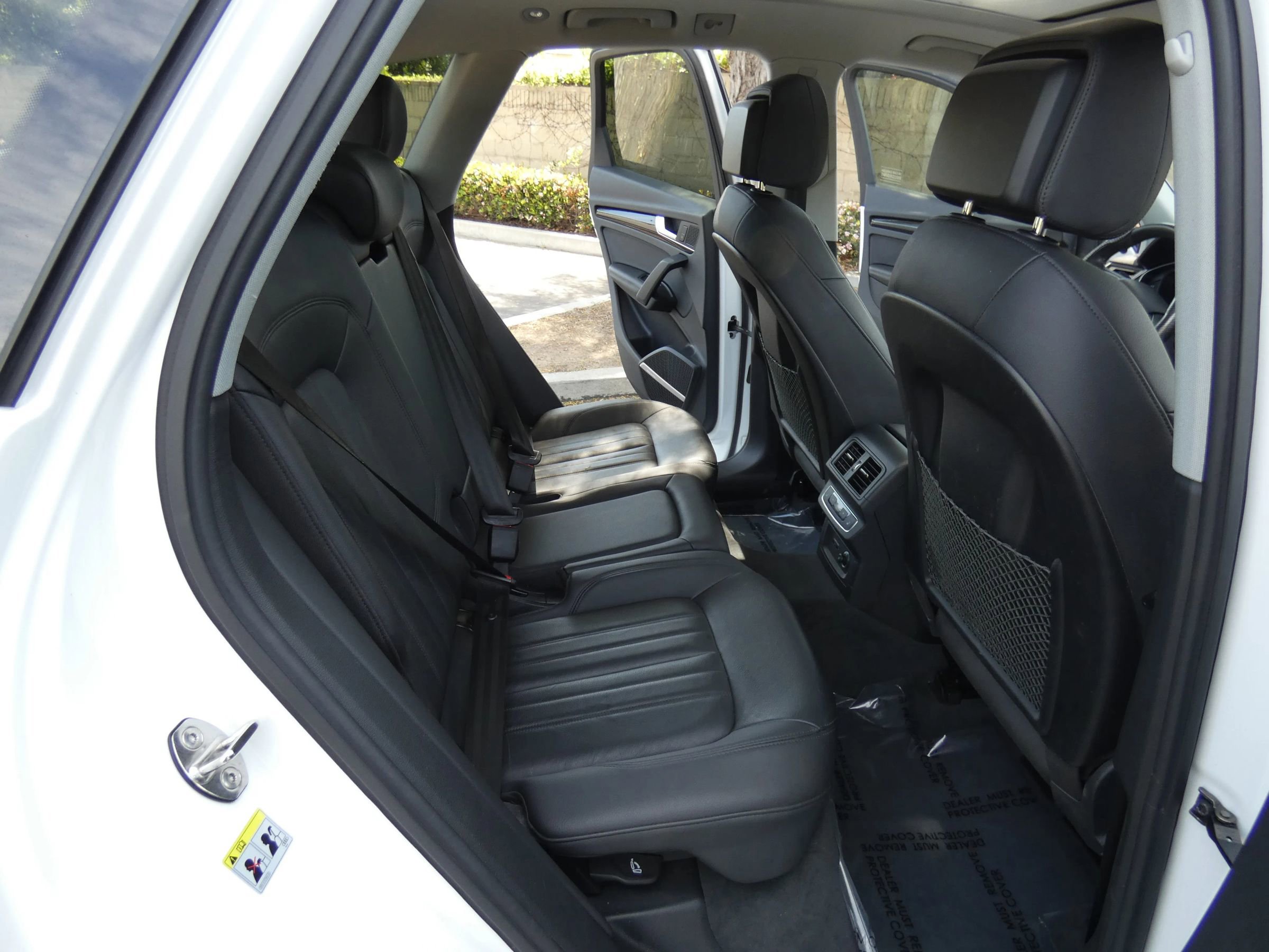 Used 2020 Audi Q5 e Premium Plus image 34