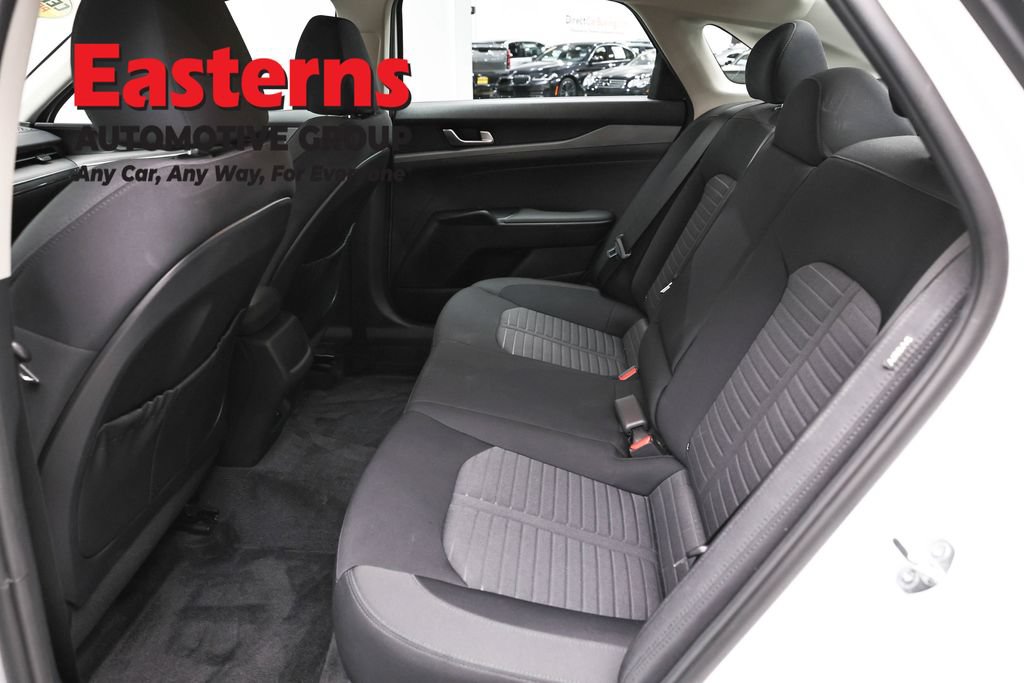 Used 2025 Kia K5 LXS FWD image 21
