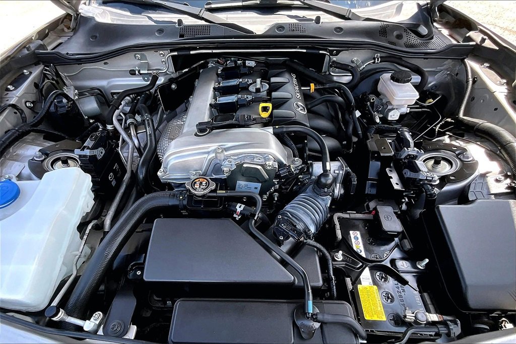 Used 2022 MAZDA MX-5 Miata Sport image 27