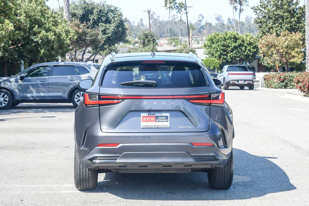 Used 2023 Lexus NX 250 FWD image 8
