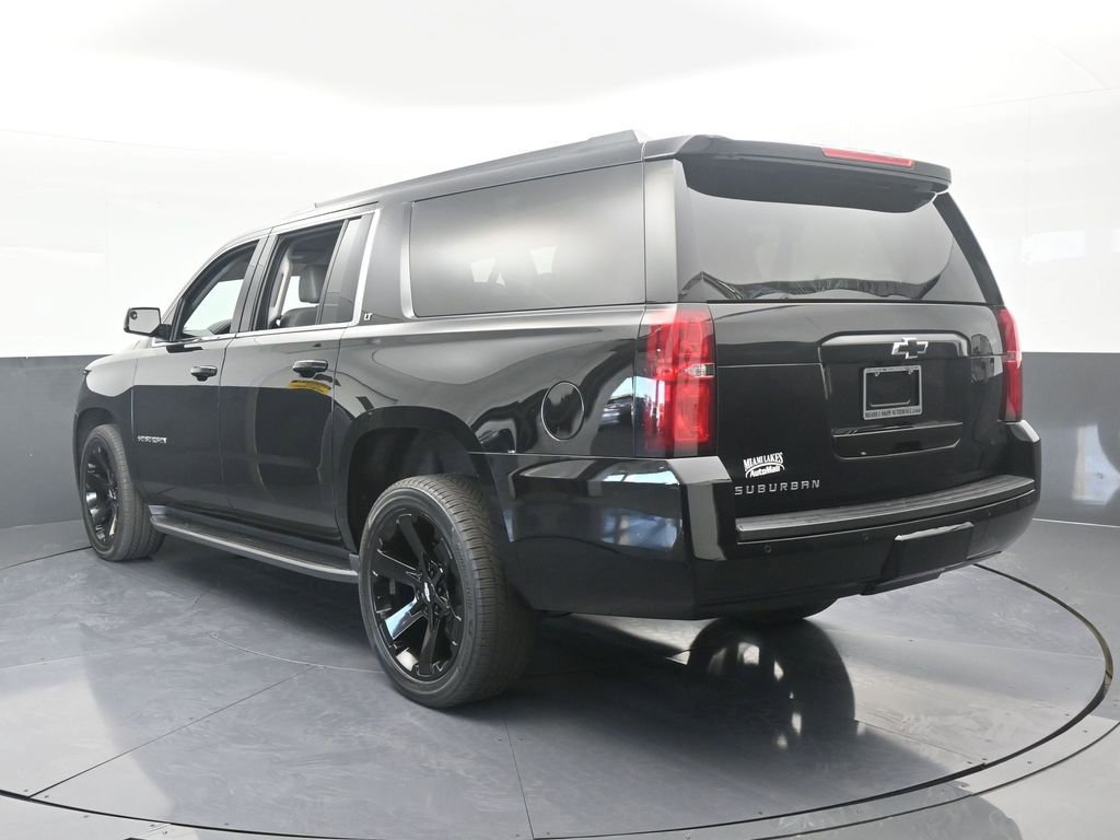 Used 2020 Chevrolet Suburban LT image 4