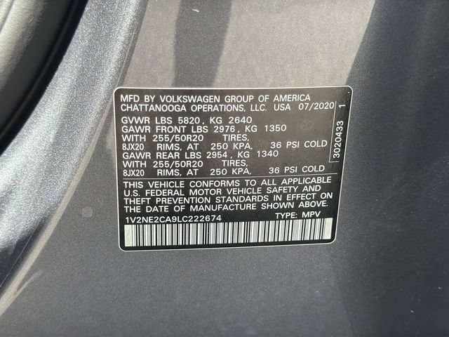 Certified 2020 Volkswagen Atlas Cross Sport SEL Premium AWD/4WD image 32