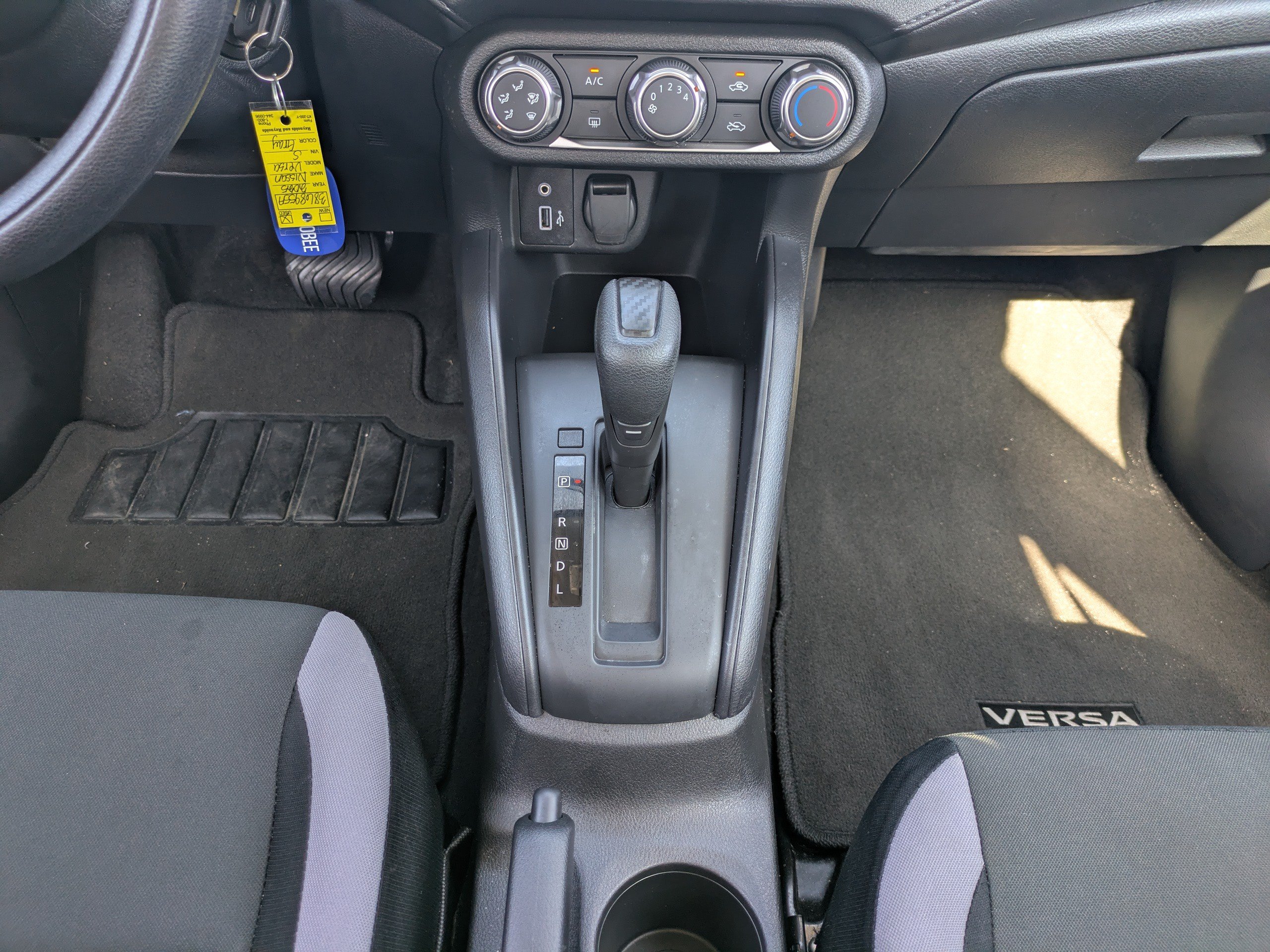 Used 2025 Nissan Versa S w/ Trunk Package FWD image 18