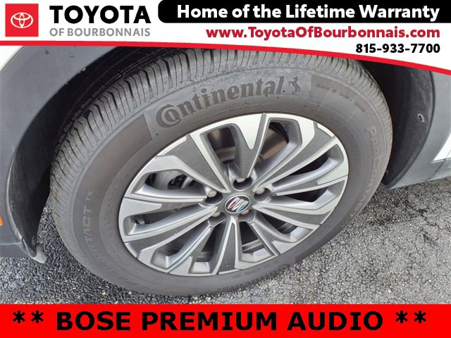 Used 2024 Buick Envision Preferred image 8