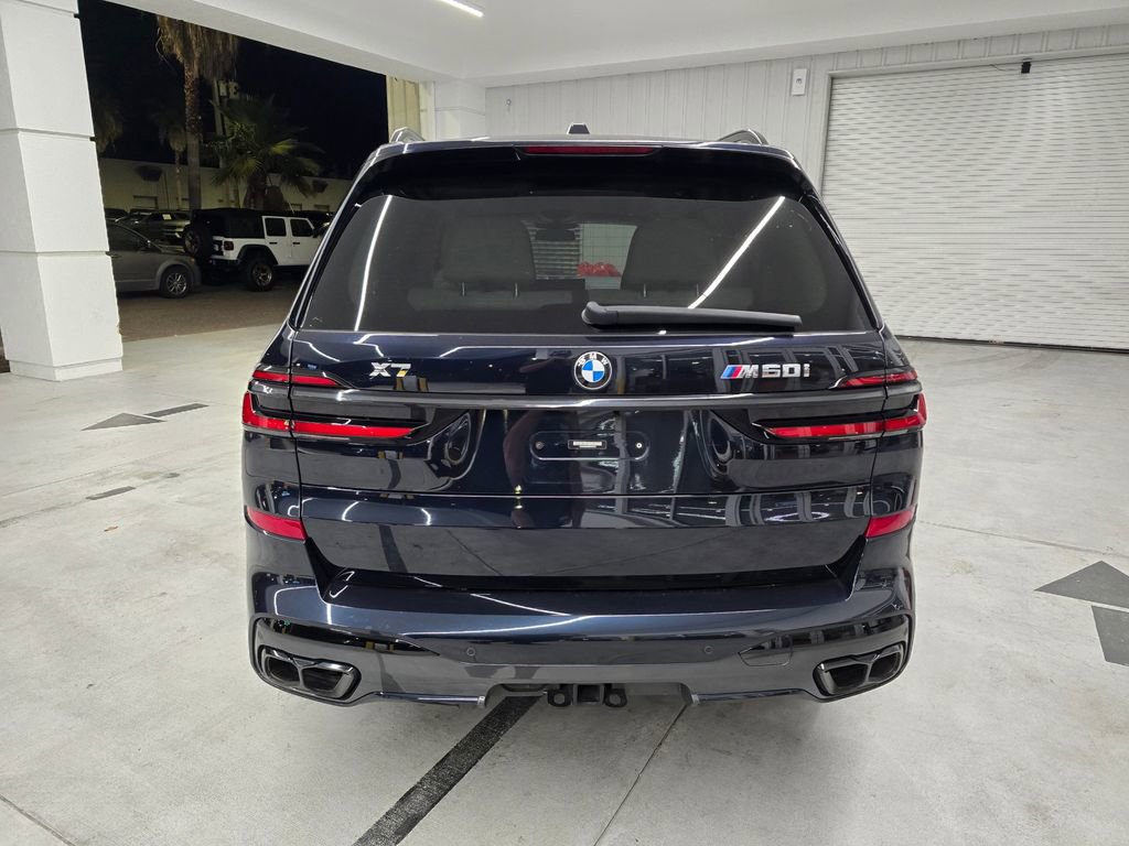 Used 2024 BMW X7 M60i w/ Executive Package AWD/4WD image 5