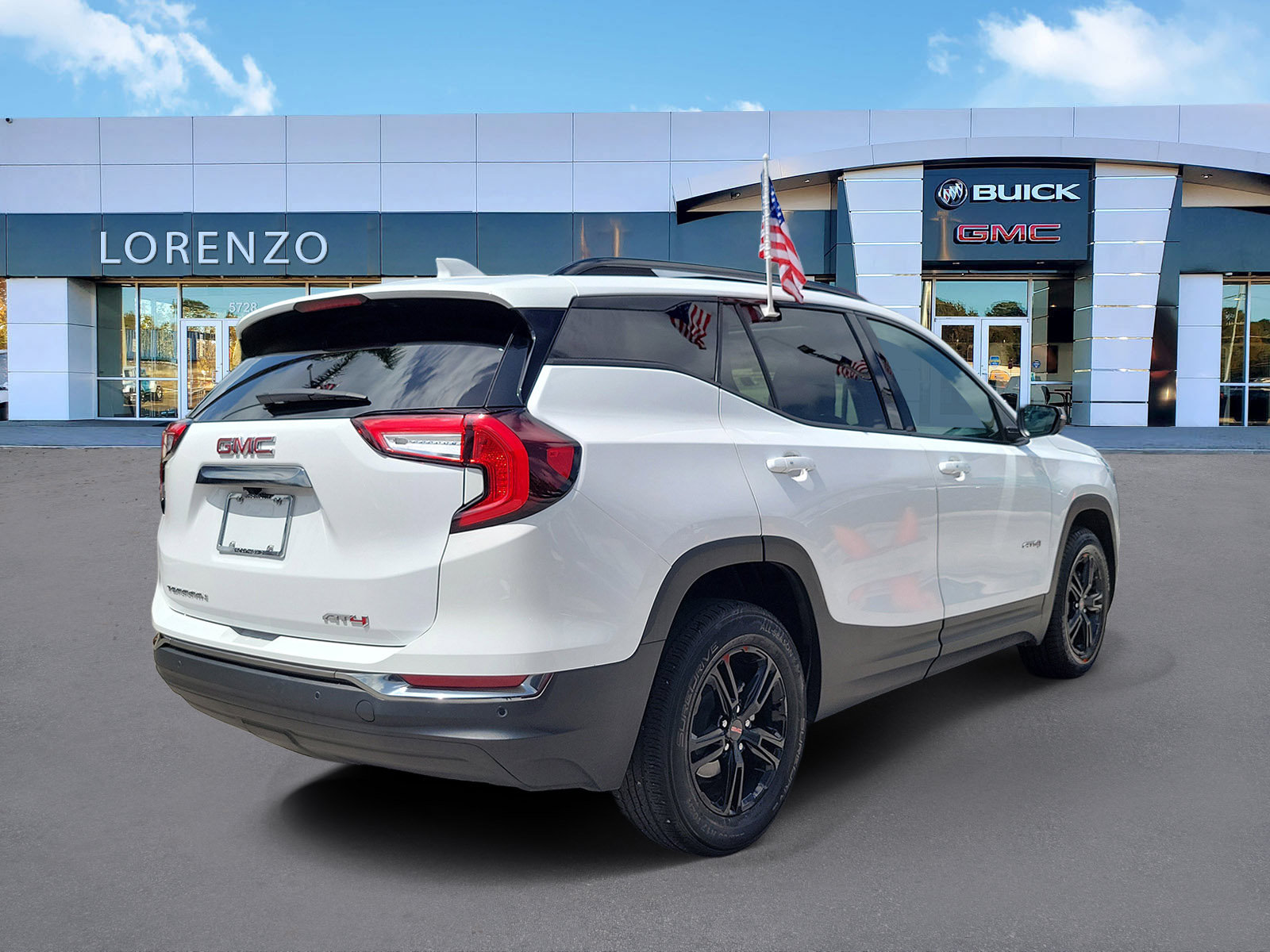Used 2024 GMC Terrain AT4 w/ Tech Package AWD/4WD image 5