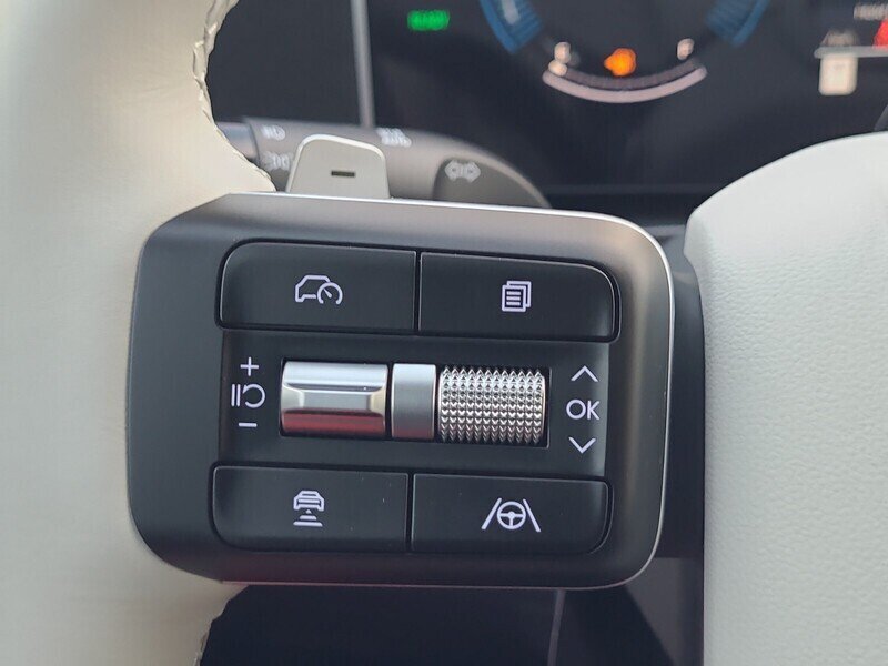 New 2026 Hyundai Santa Fe SEL FWD image 10
