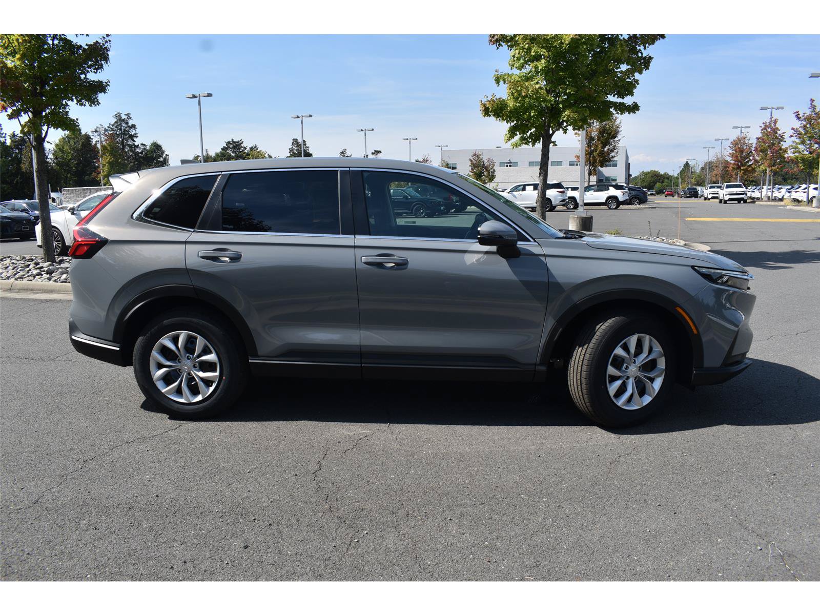 New 2027 Honda CR-V LX image 8