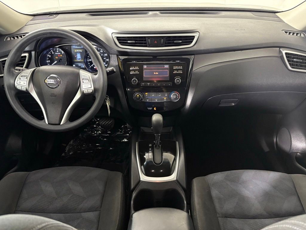 Used 2015 Nissan Rogue S image 31