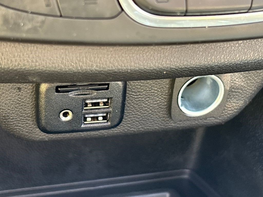 Certified 2023 Chevrolet Traverse RS w/ LPO, Floor Liner Package image 19