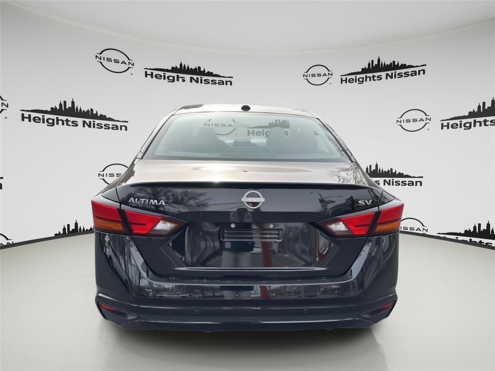 Used 2023 Nissan Altima 2.5 SV image 5