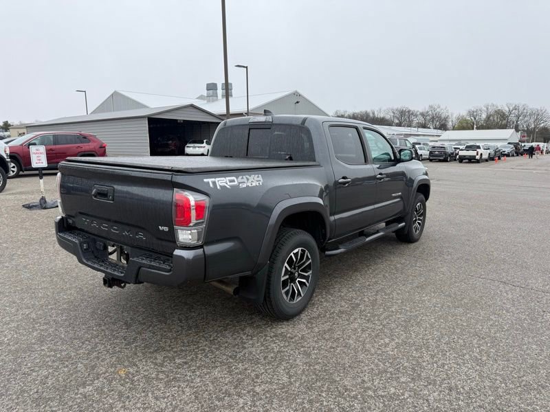 Used 2020 Toyota Tacoma TRD Sport image 6