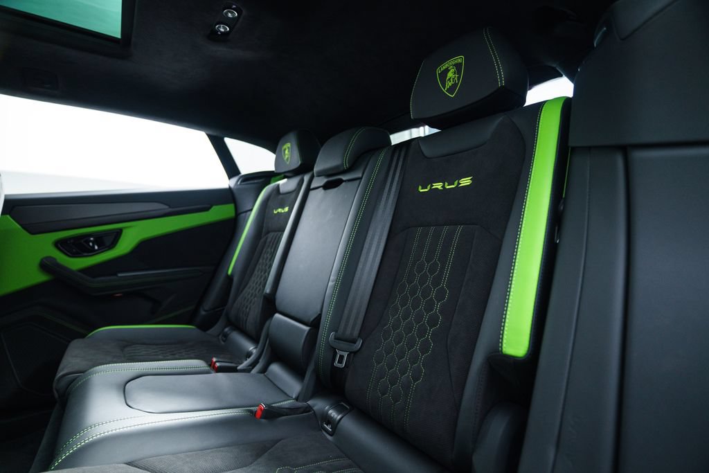 Used 2024 Lamborghini Urus S AWD/4WD image 56