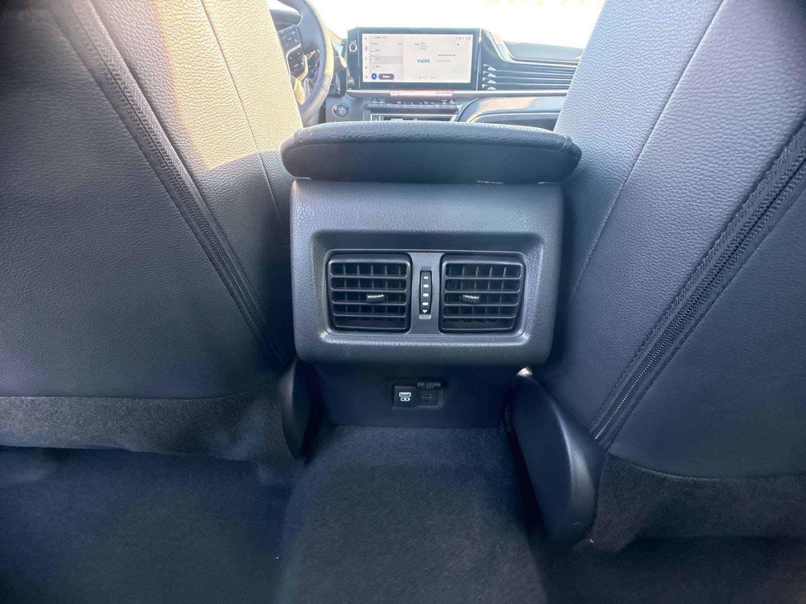 Used 2026 Toyota Camry XSE FWD image 12