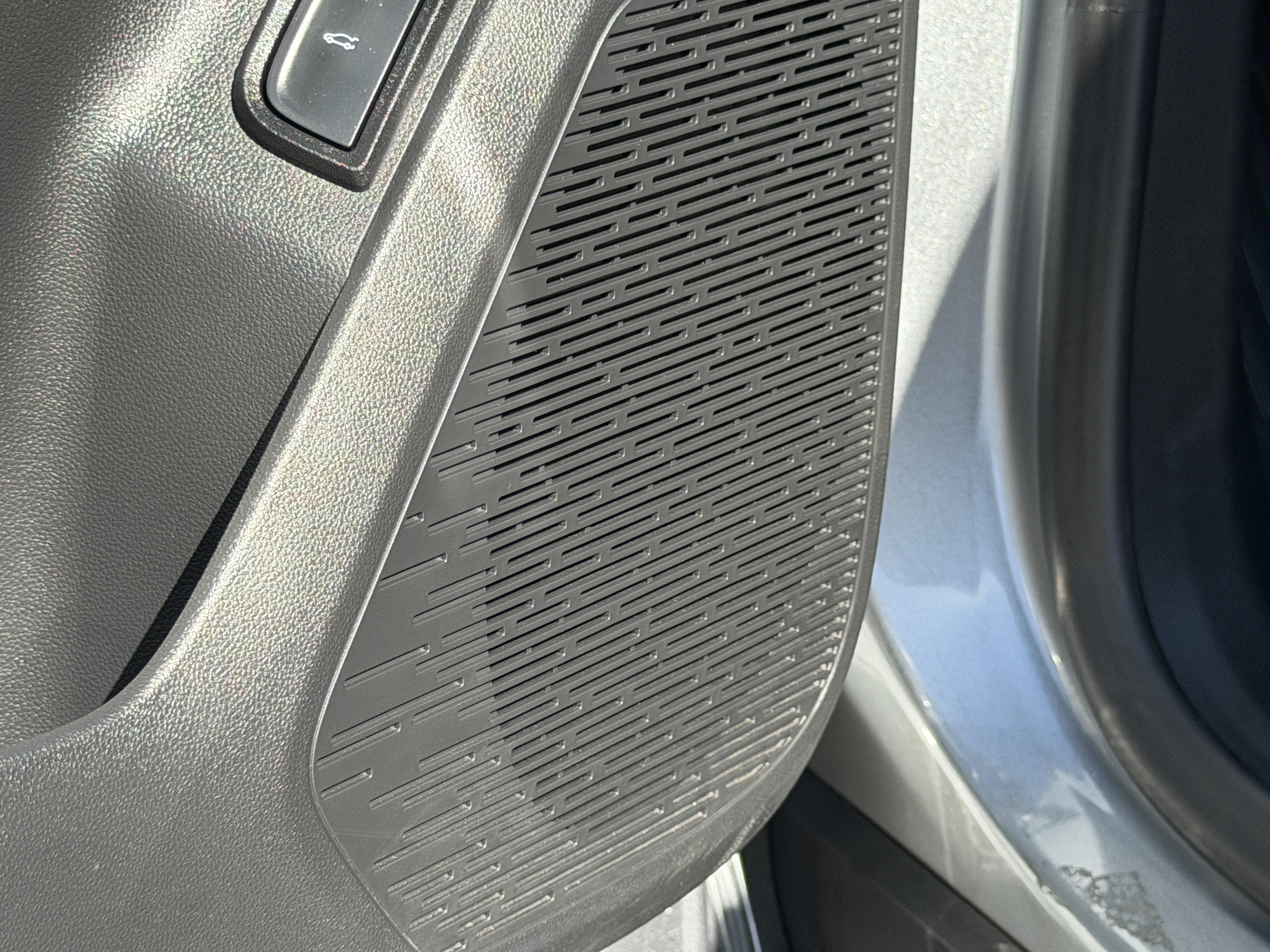 Certified 2026 GMC Terrain Denali w/ LPO, Floor Liner Package AWD/4WD image 20