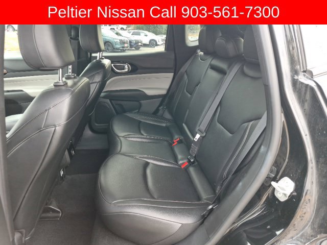 Used 2025 Jeep Compass Limited AWD/4WD image 11