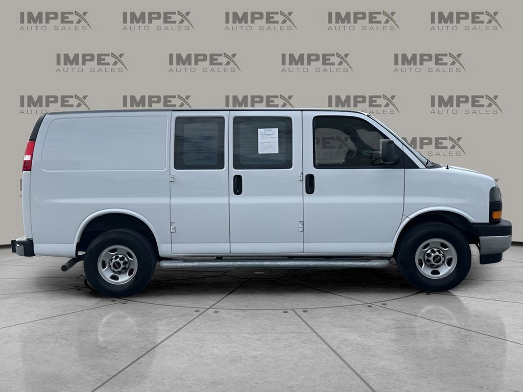 Used 2023 GMC Savana 2500 w/ Driver Convenience Package image 6