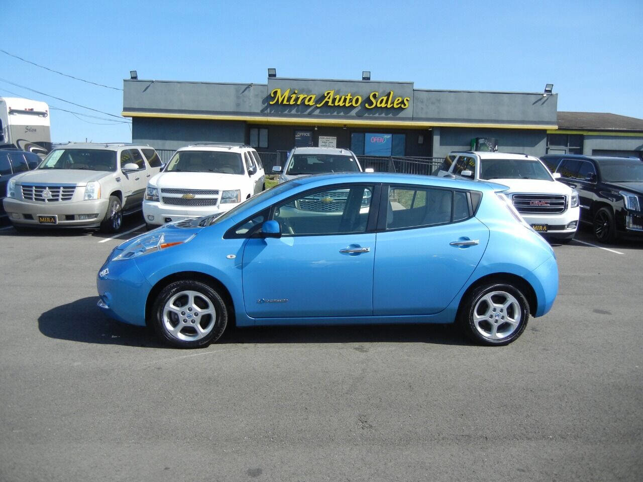 Used 2012 Nissan Leaf SL w/ Protection Pkg image 1