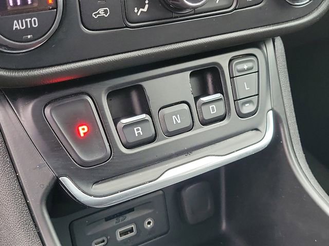 Used 2020 GMC Terrain SLT image 29