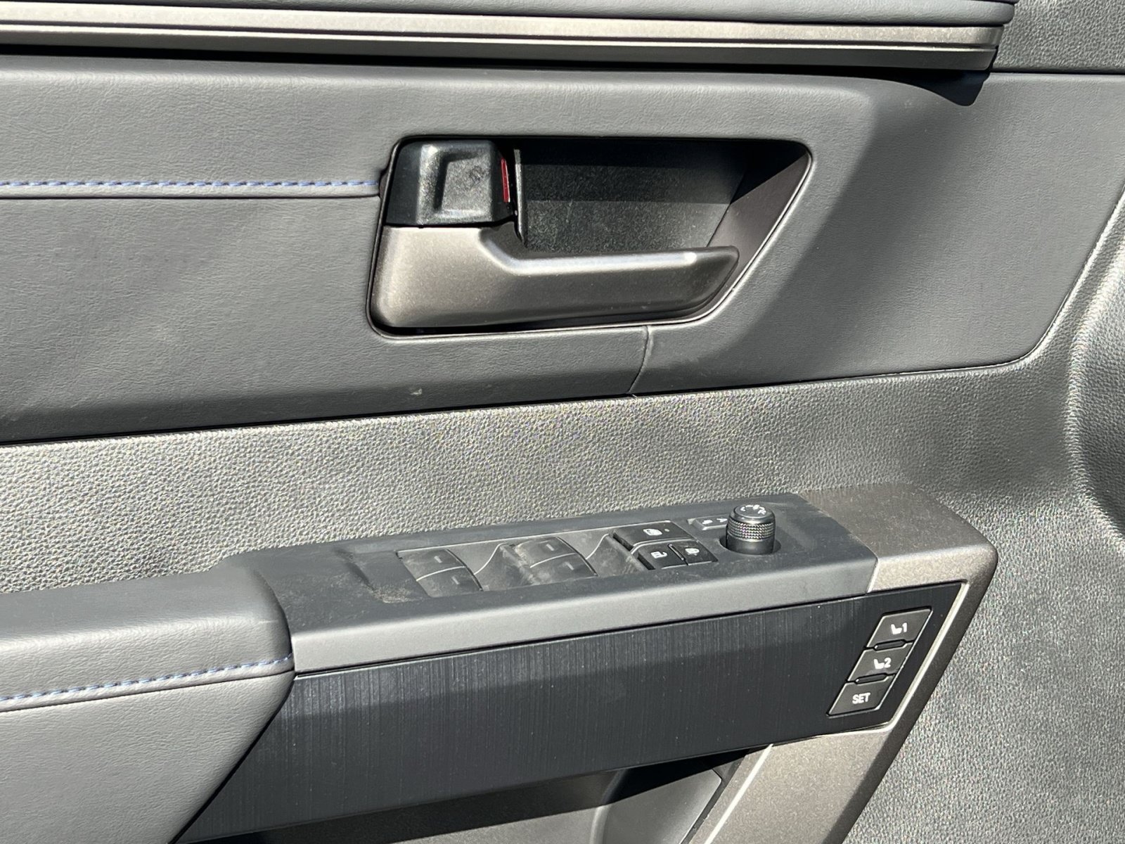 New 2026 Toyota Tundra Platinum AWD/4WD image 11